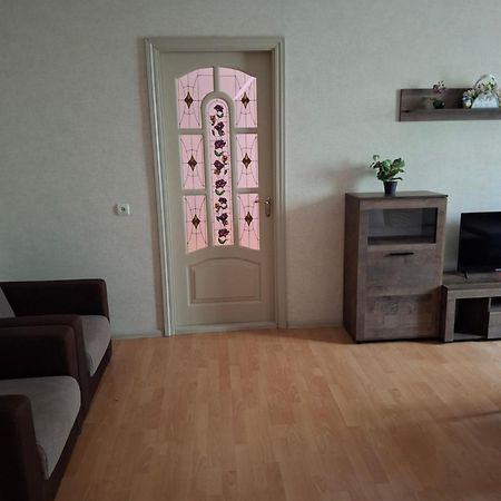 Ferienwohnung 4 Площа Гагаріна Winnyzja Exterior foto