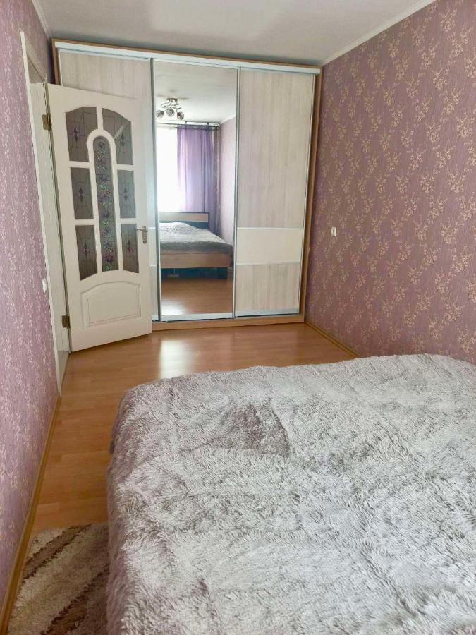 Ferienwohnung 4 Площа Гагаріна Winnyzja Exterior foto