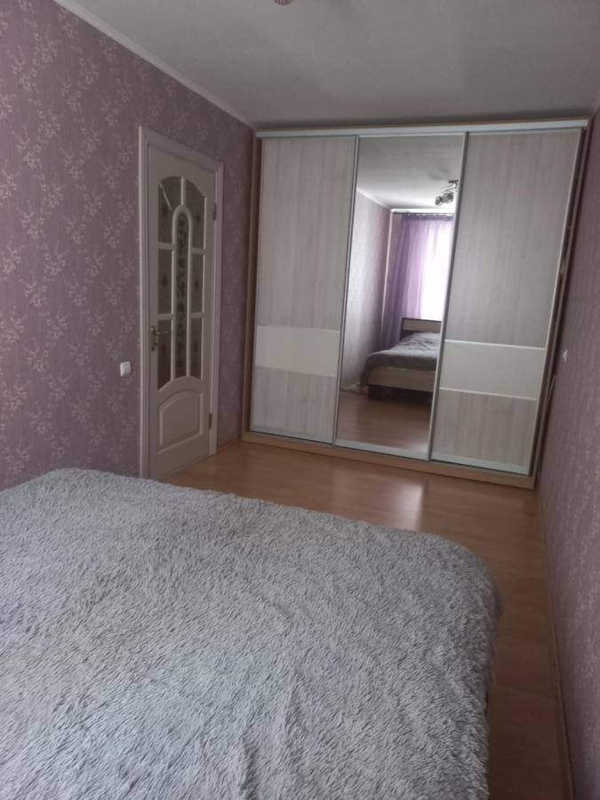 Ferienwohnung 4 Площа Гагаріна Winnyzja Exterior foto